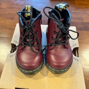 Dr Martens kids/baby boots
